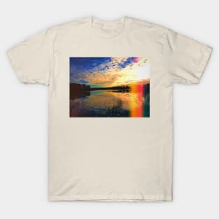 Retro Vintage Tumblr Landscape - Sky Reflection In Water T-Shirt